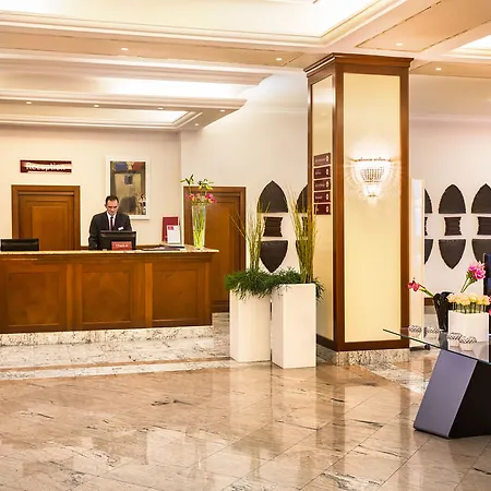 Remisens Premium Ambasador 4* אופטיה